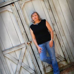 Meet your Posher, Beth